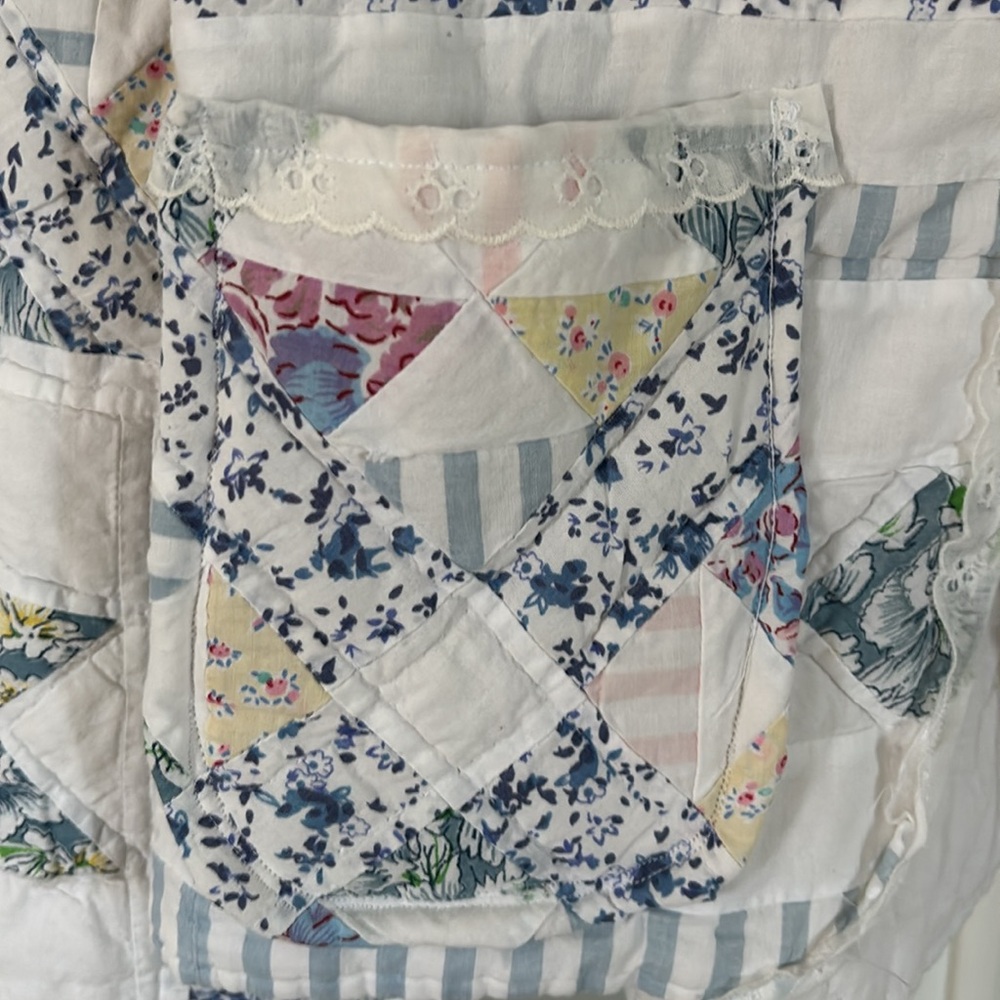 Handmade Vintage Quilt Cropped Jacket - Picture 4 of 6